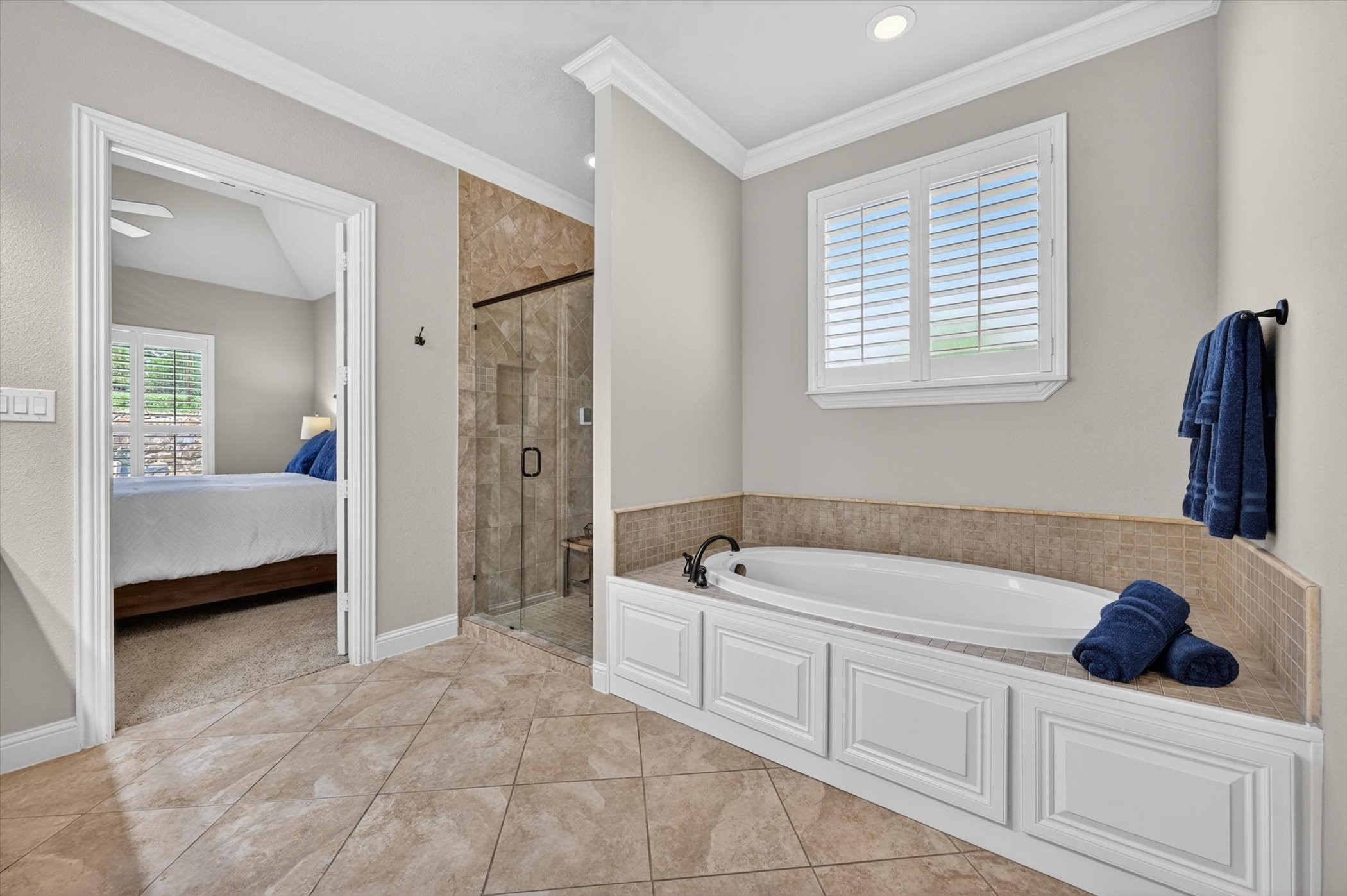 4500 Knoll Ridge Drive Fort Worth TX 76008