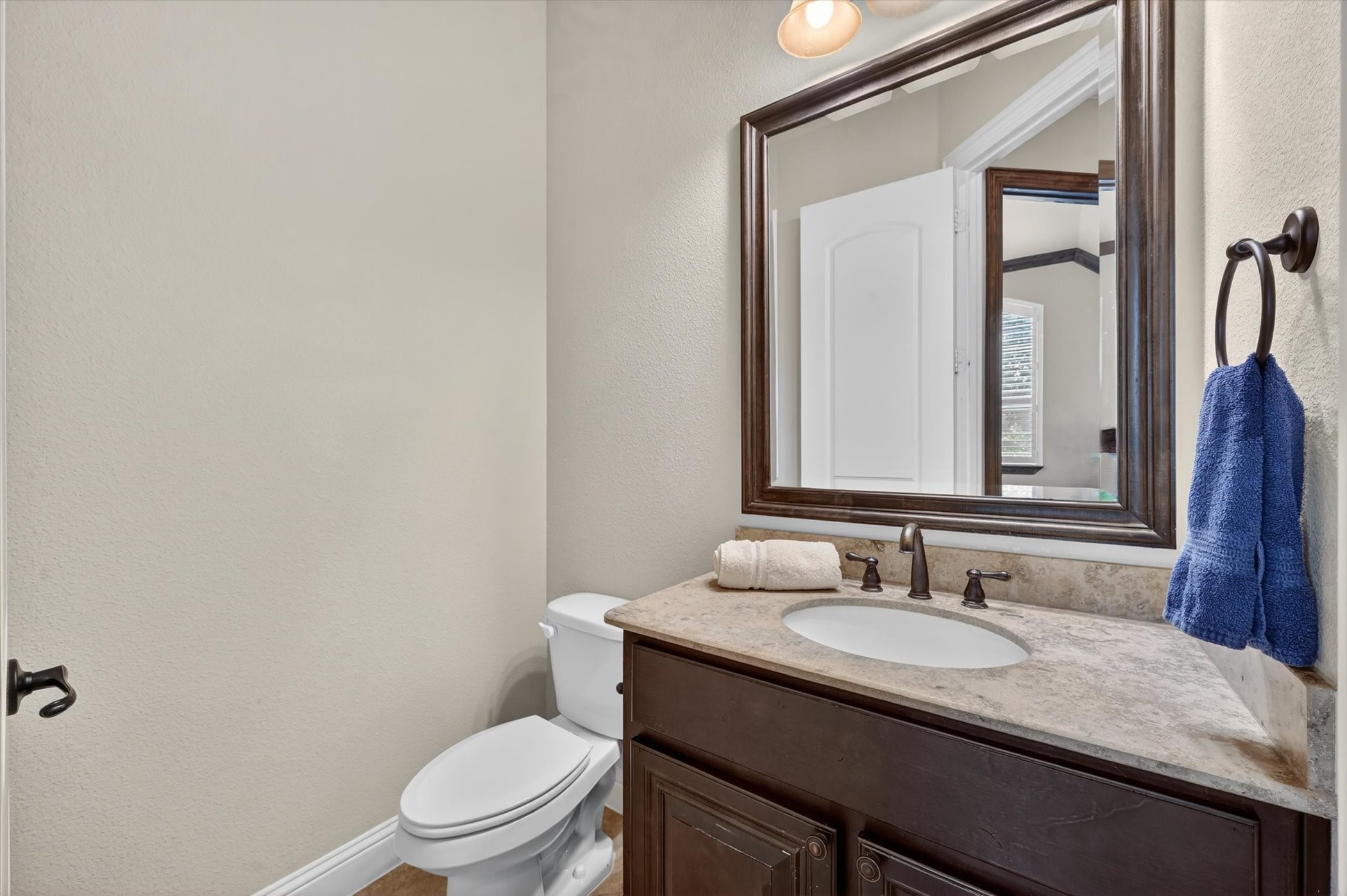 4500 Knoll Ridge Drive Fort Worth TX 76008