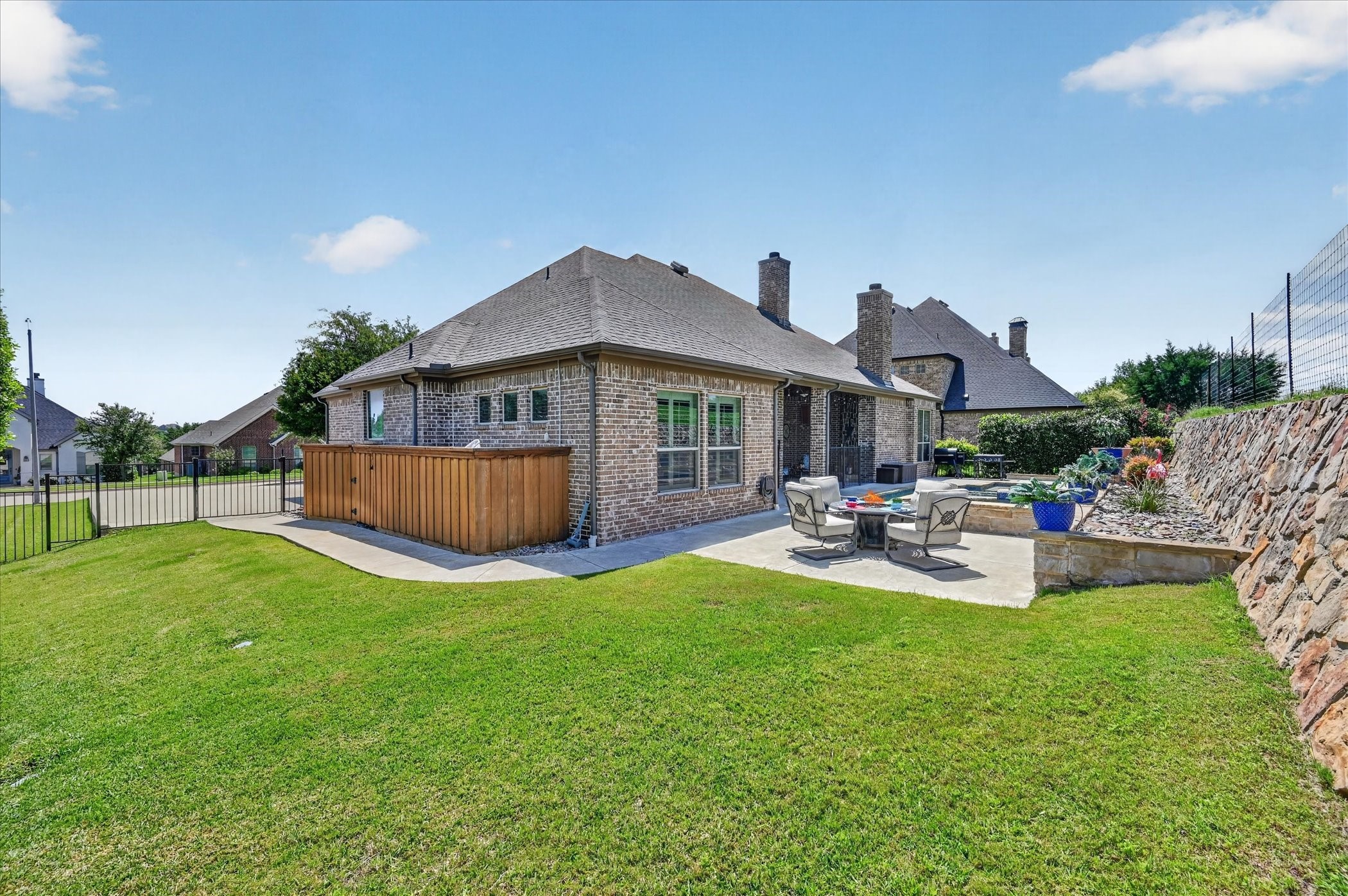 4500 Knoll Ridge Drive Fort Worth TX 76008