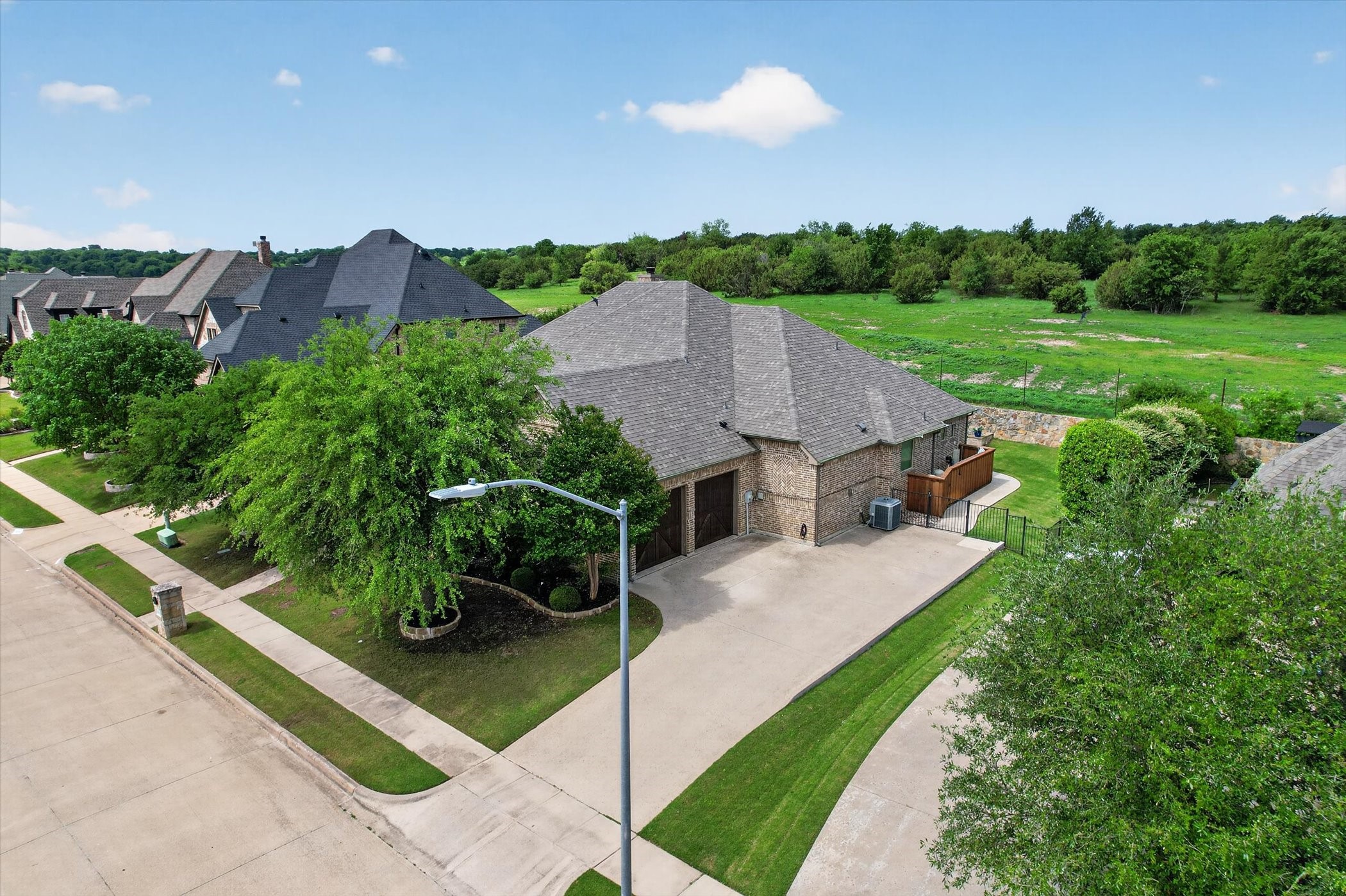 4500 Knoll Ridge Drive Fort Worth TX 76008