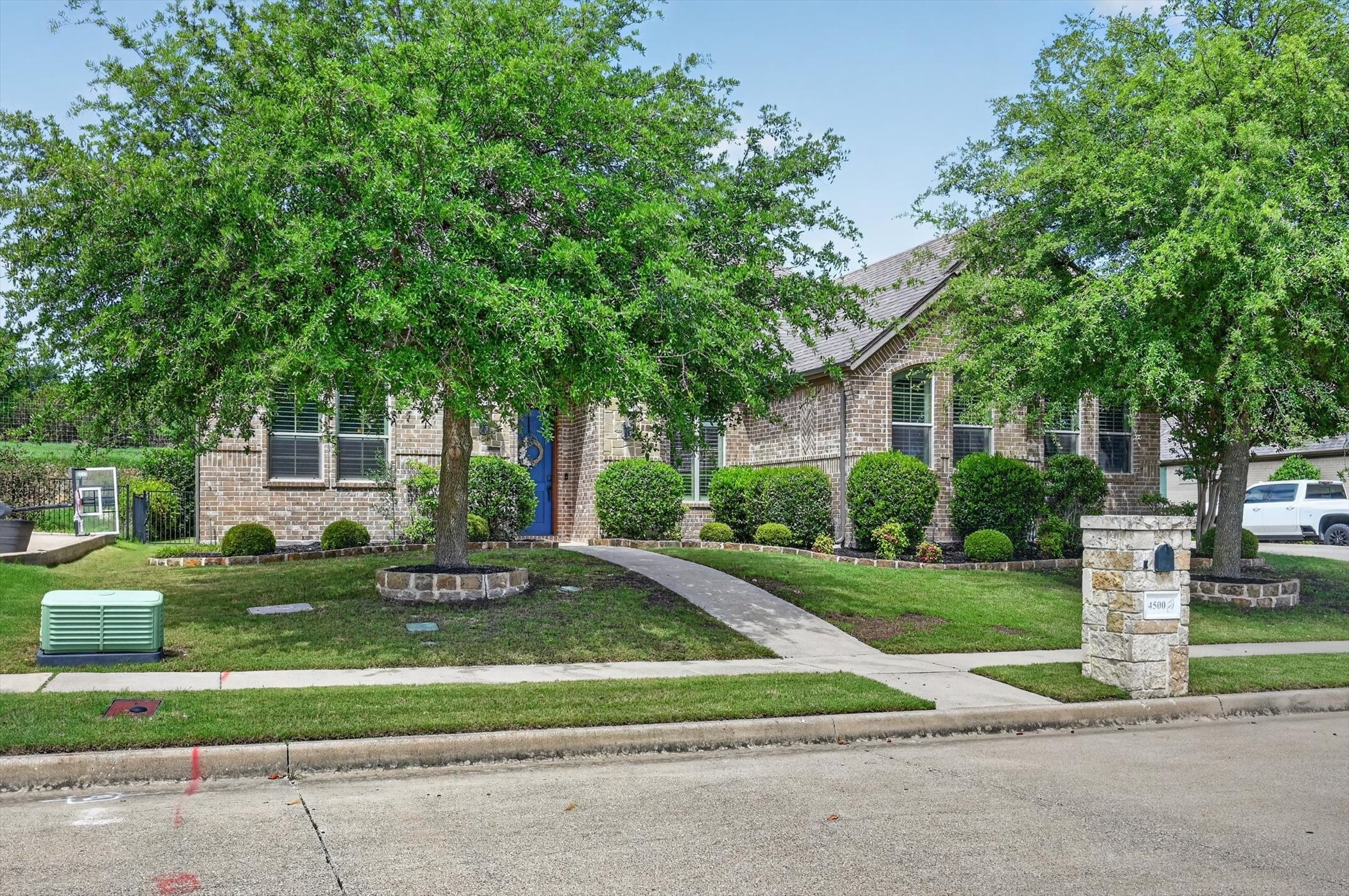 4500 Knoll Ridge Drive Fort Worth TX 76008