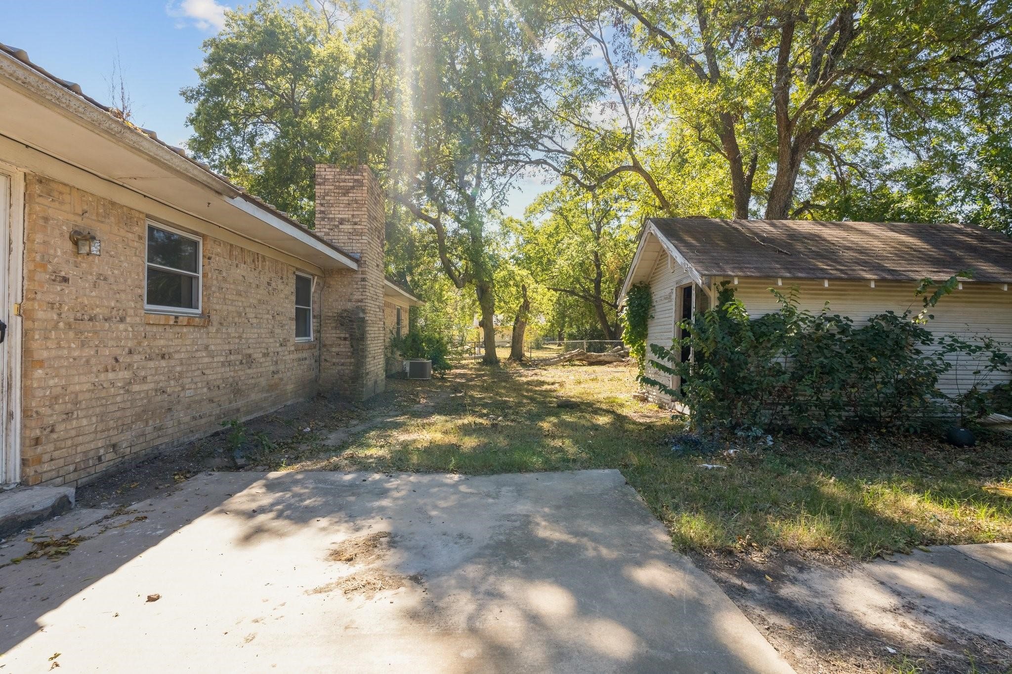 921 Evans Street Bonham TX 75418