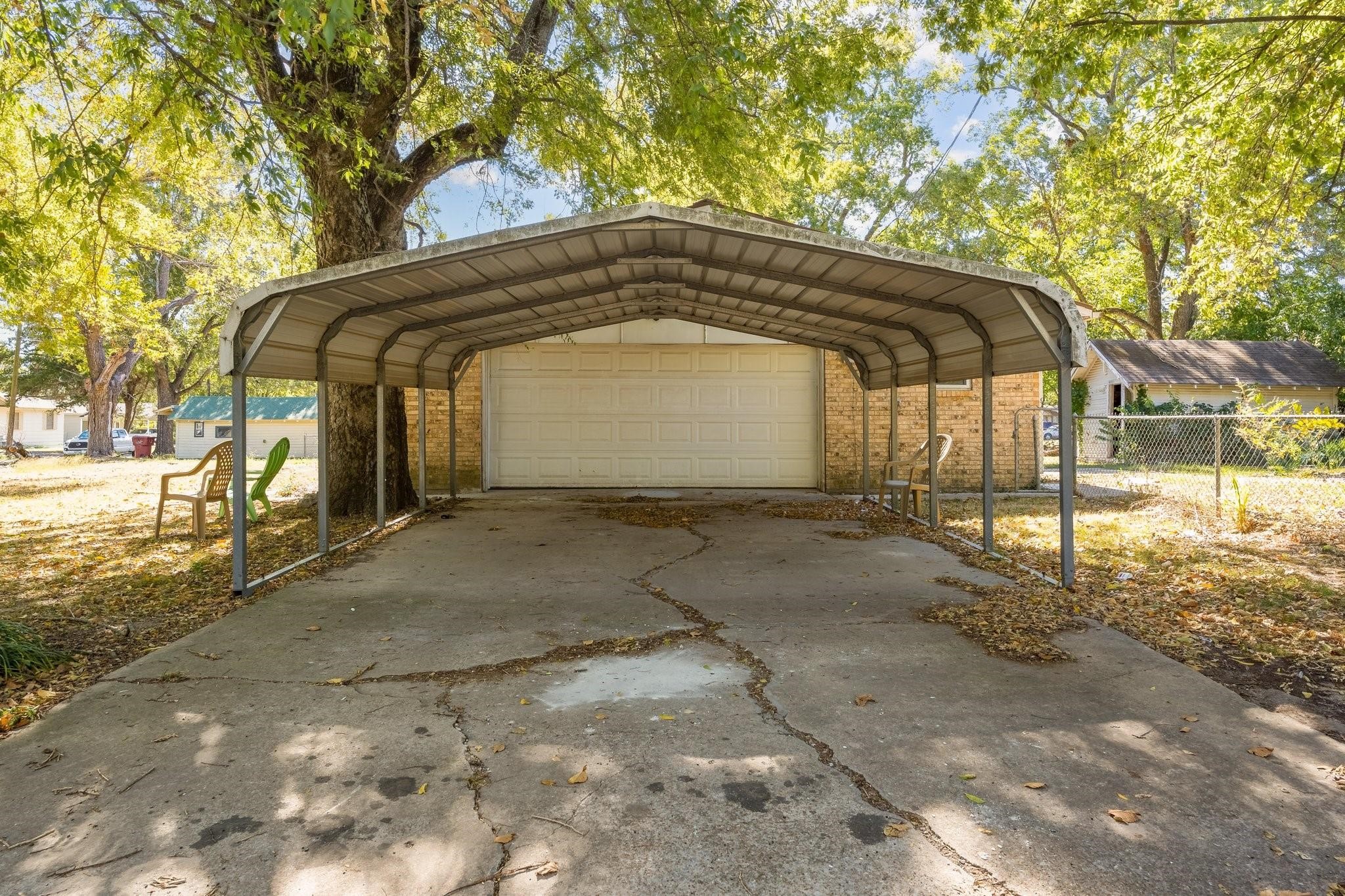 921 Evans Street Bonham TX 75418