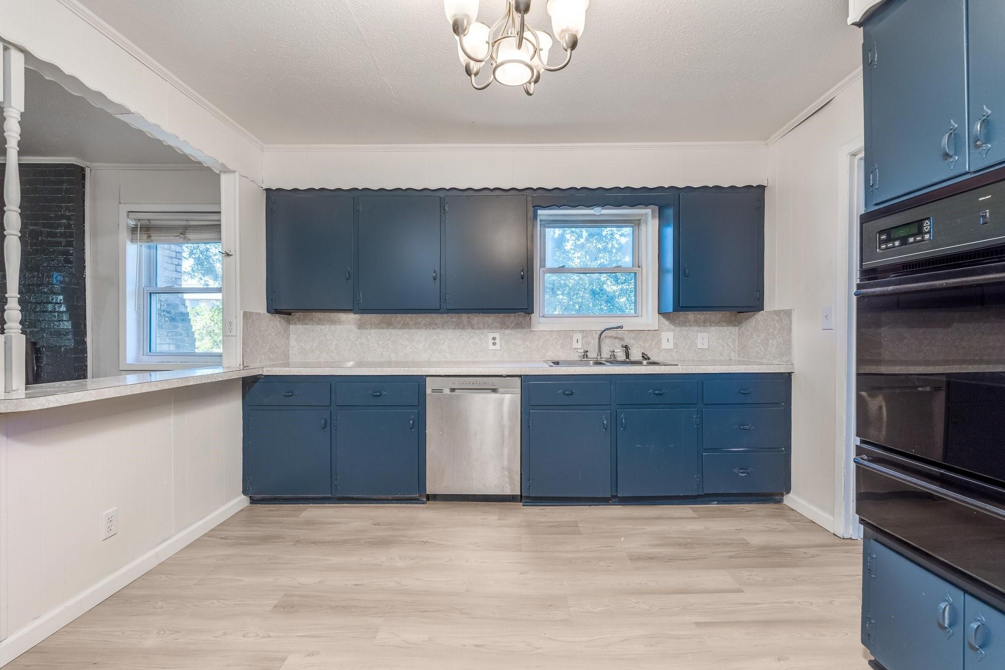 921 Evans Street Bonham TX 75418