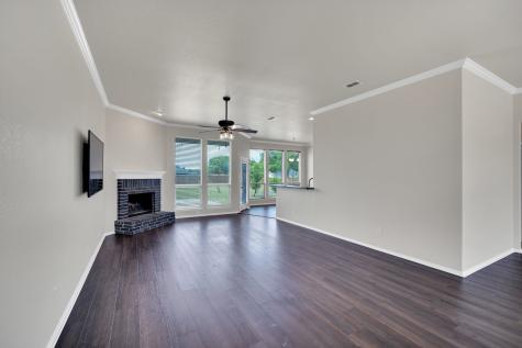 100 Windsor Circle Waxahachie TX 75165