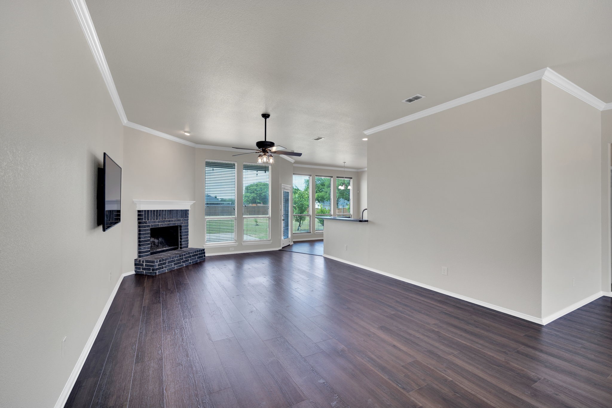 100 Windsor Circle Waxahachie TX 75165