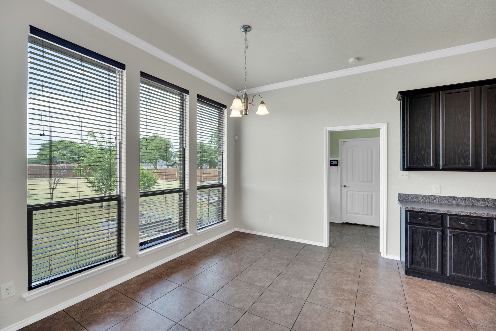 100 Windsor Circle Waxahachie TX 75165
