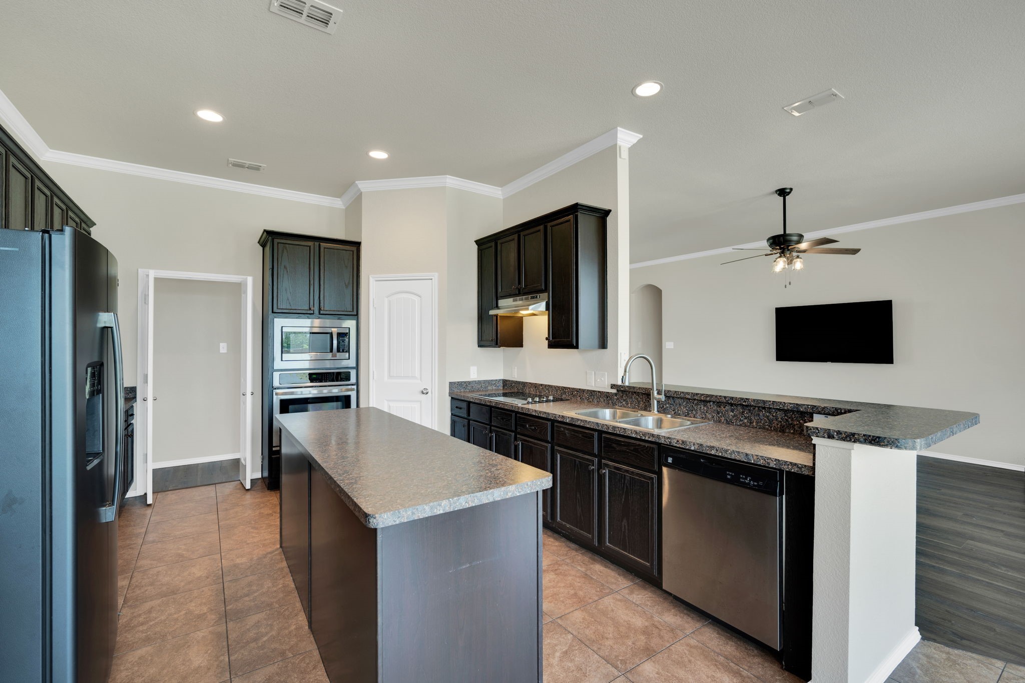 100 Windsor Circle Waxahachie TX 75165