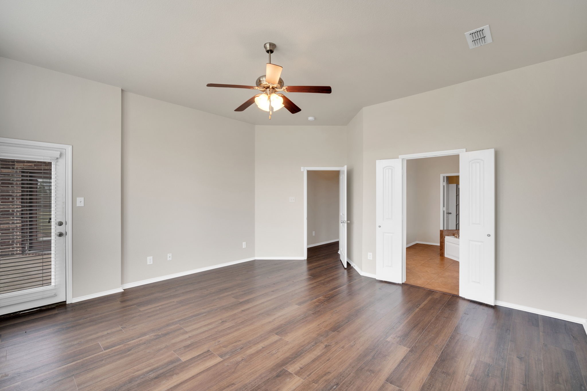 100 Windsor Circle Waxahachie TX 75165