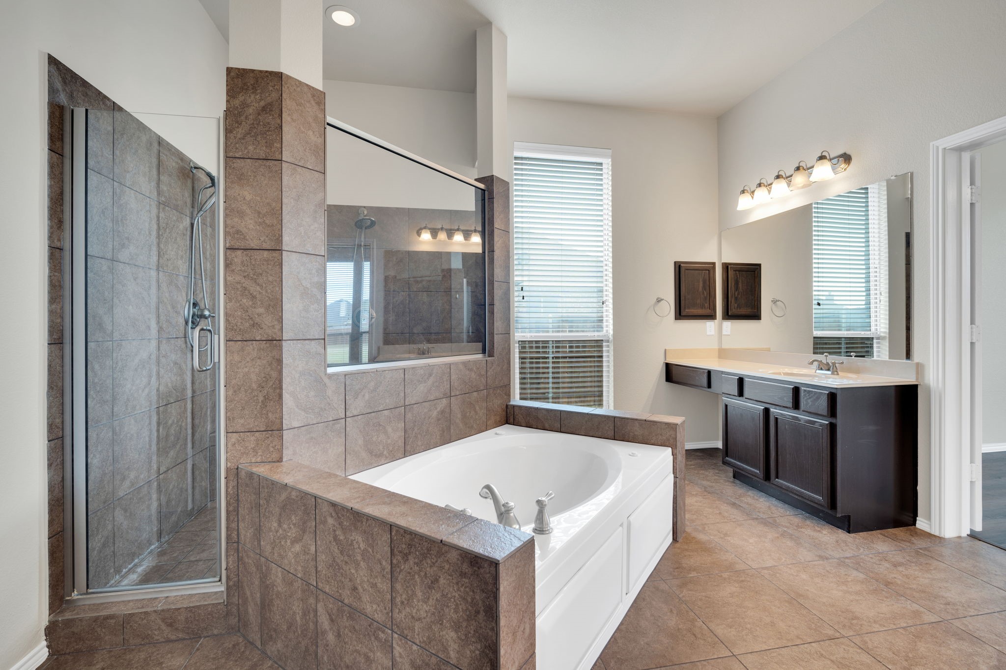 100 Windsor Circle Waxahachie TX 75165