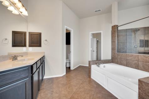 100 Windsor Circle Waxahachie TX 75165