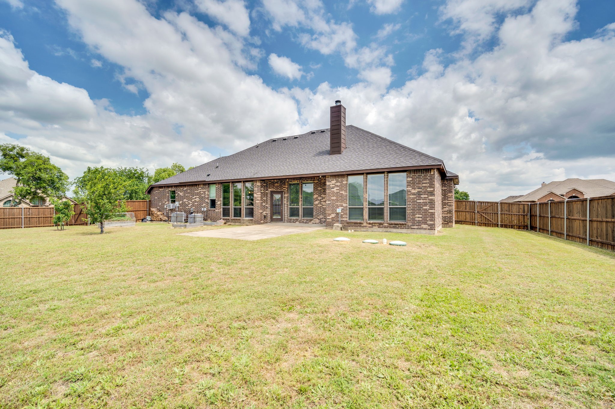 100 Windsor Circle Waxahachie TX 75165