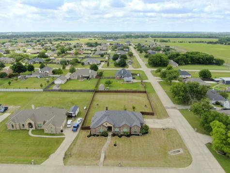 100 Windsor Circle Waxahachie TX 75165