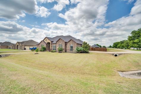 100 Windsor Circle Waxahachie TX 75165