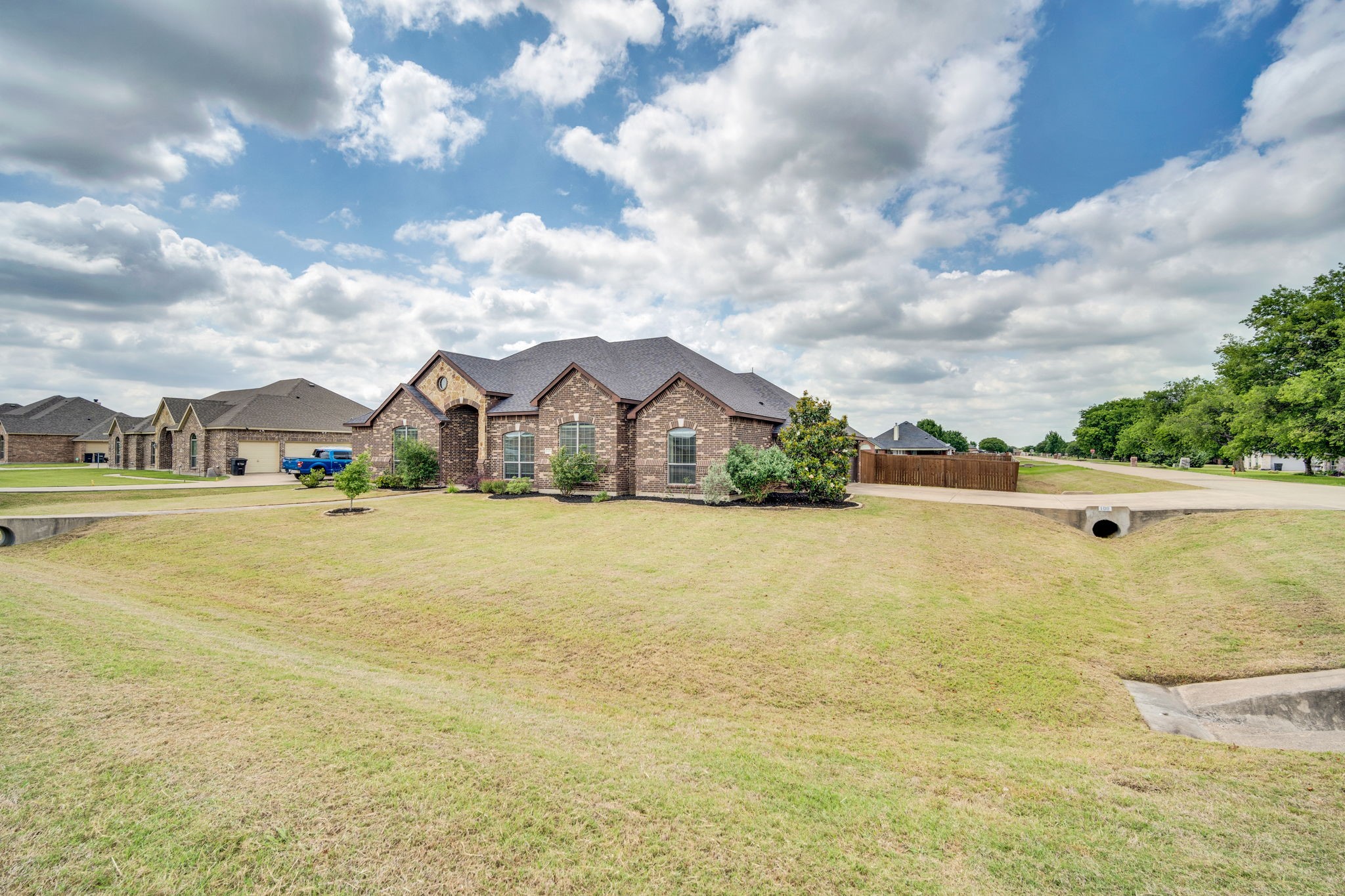 100 Windsor Circle Waxahachie TX 75165
