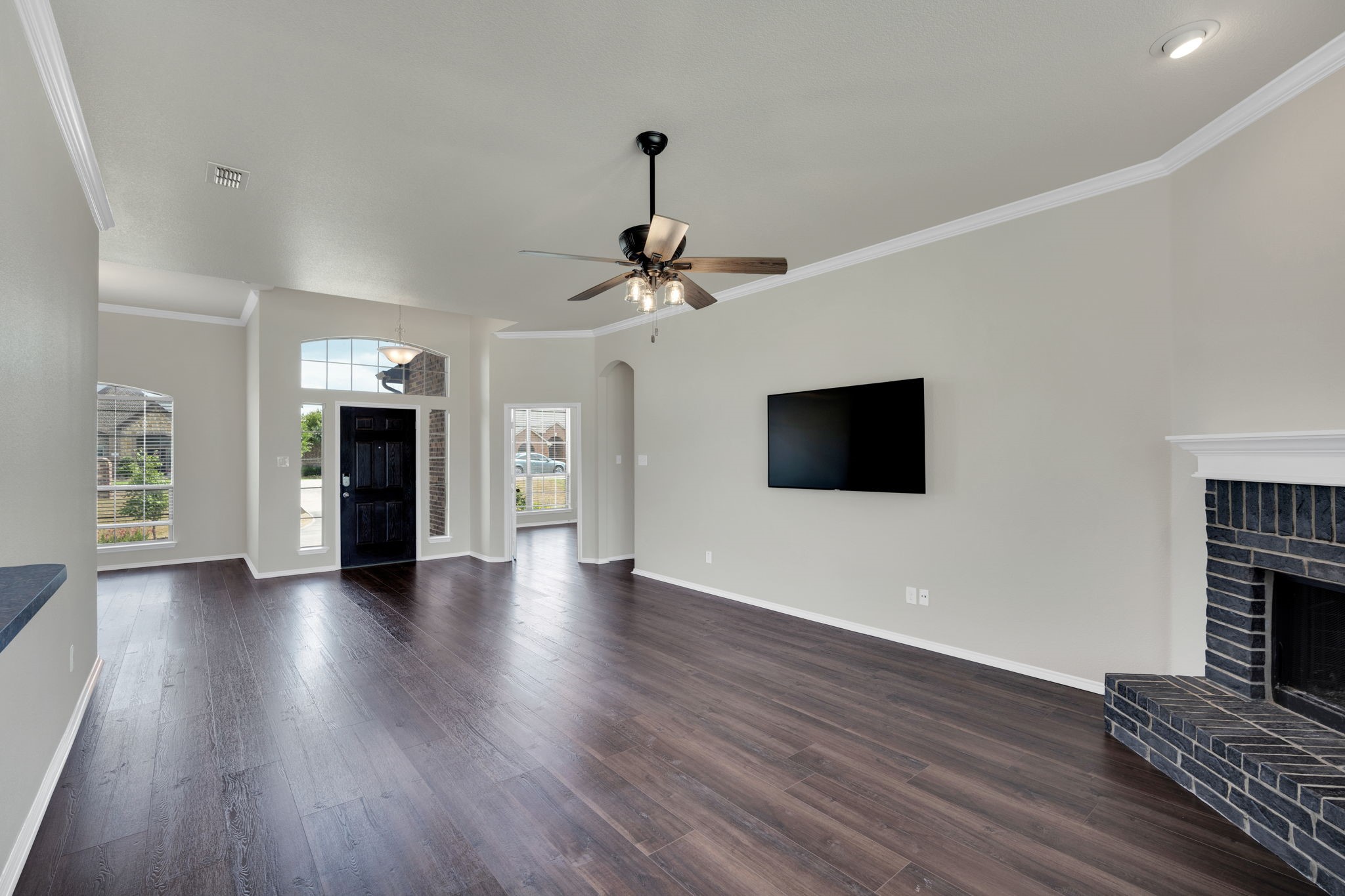 100 Windsor Circle Waxahachie TX 75165