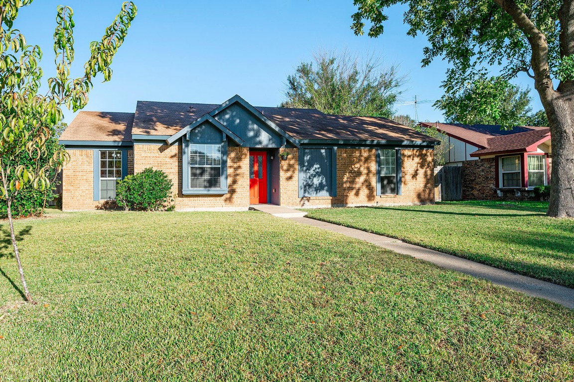 1409 Arendale Drive Garland TX 75040