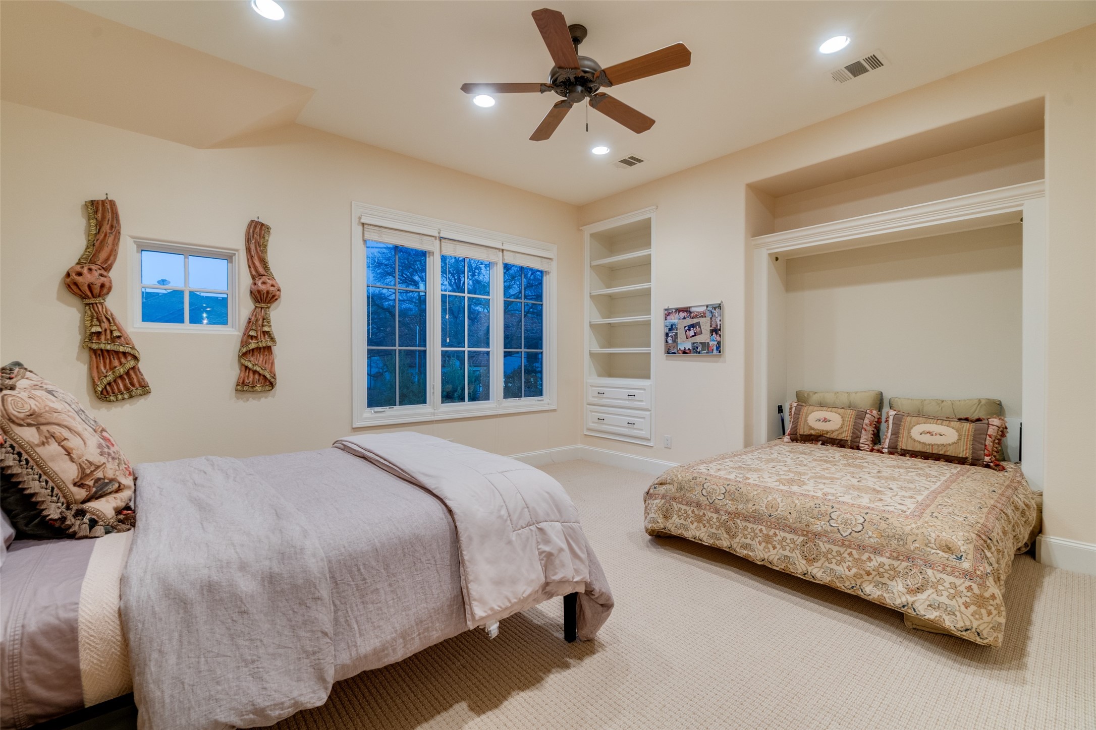 5917 Meaders Lane Dallas TX 75230