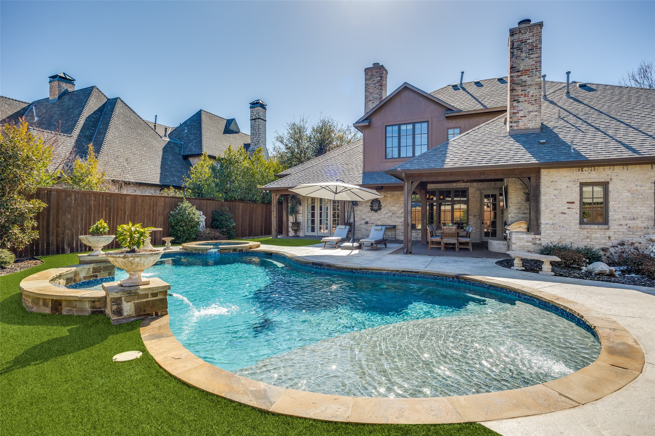 5917 Meaders Lane Dallas TX 75230
