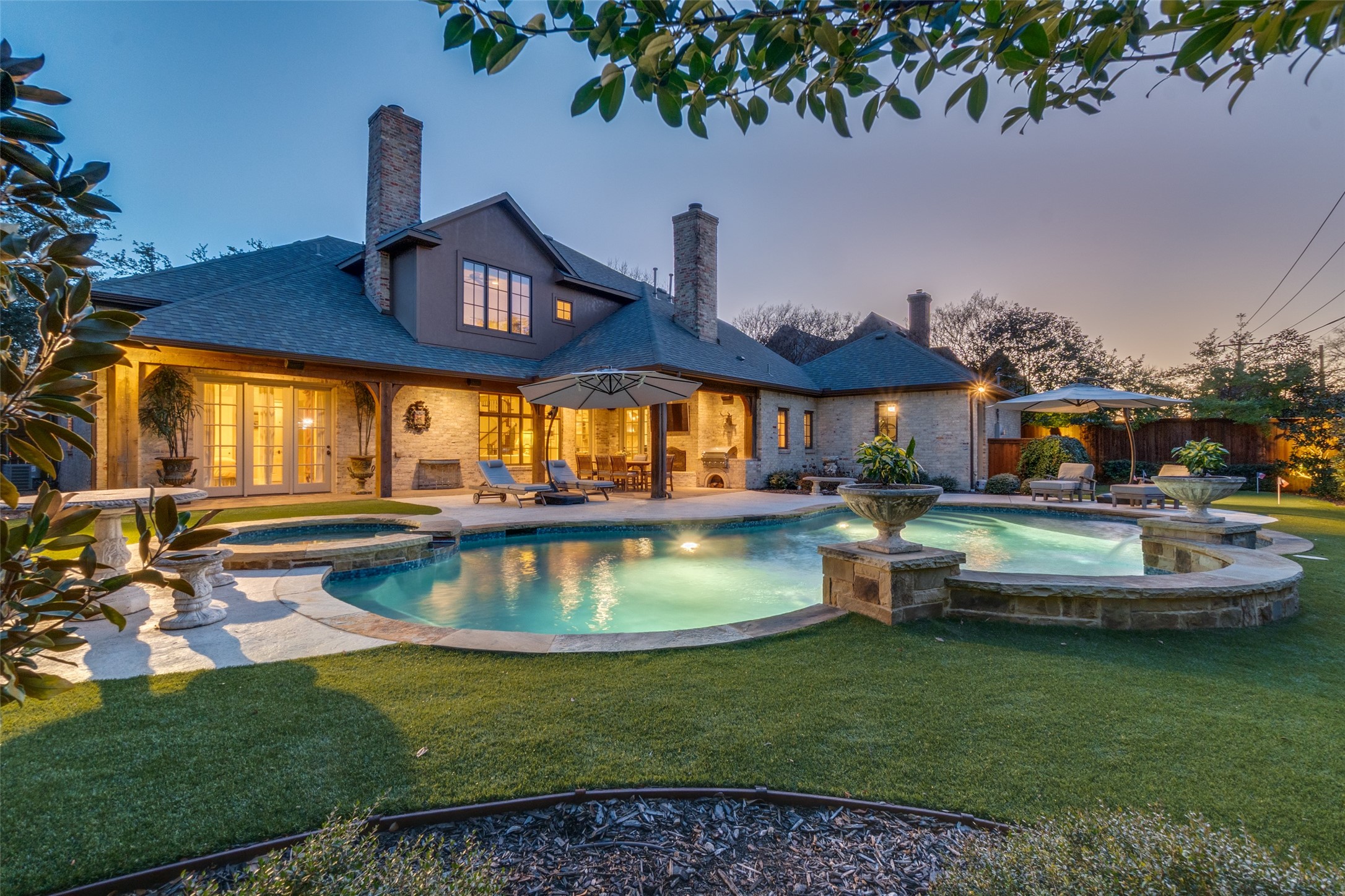 5917 Meaders Lane Dallas TX 75230