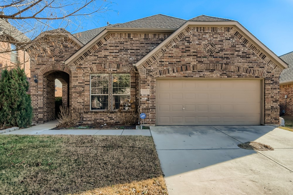 2540 Flowing Springs Drive Fort Worth TX 76177
