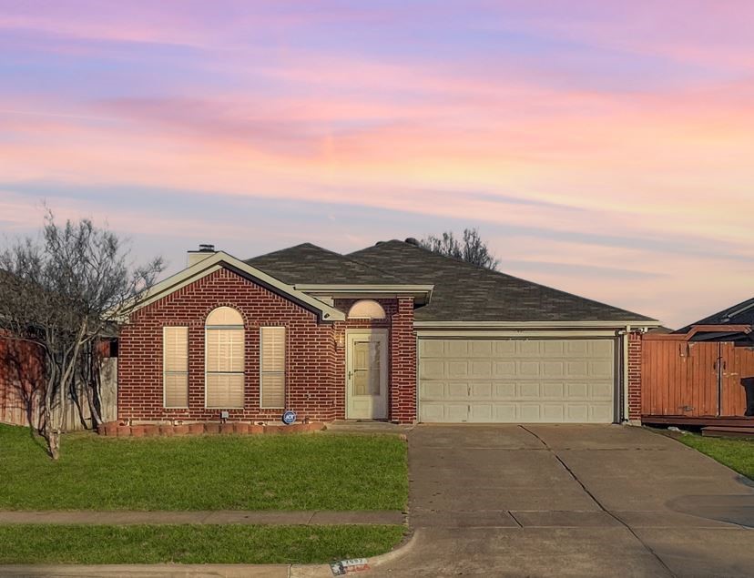 7007 Rovato Drive Arlington TX 76001