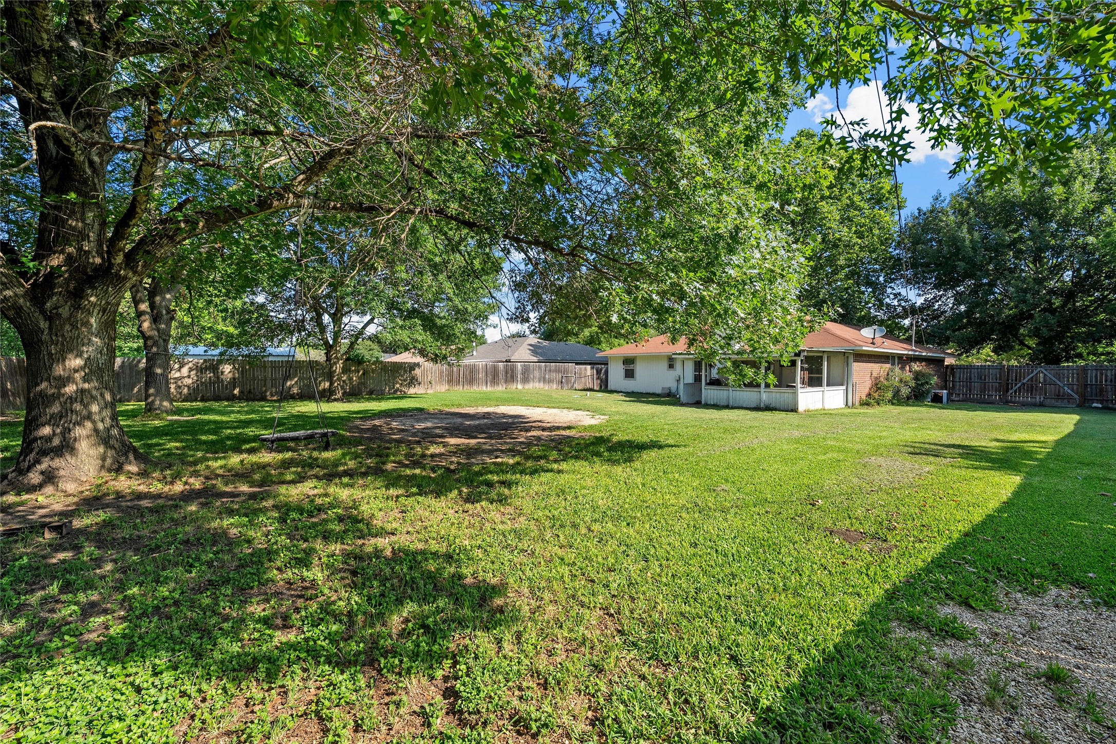 305 Elmwood Drive Waco TX 76712