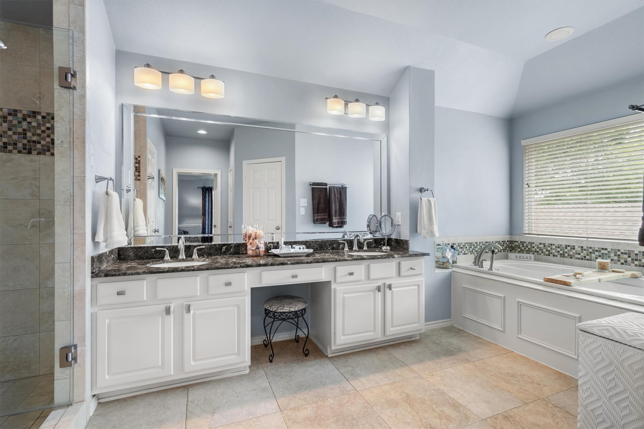 2233 Beechwood Lane Flower Mound TX 75028