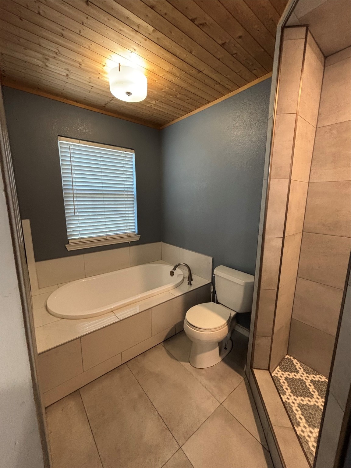 5008 Edgewater Drive Rowlett TX 75088