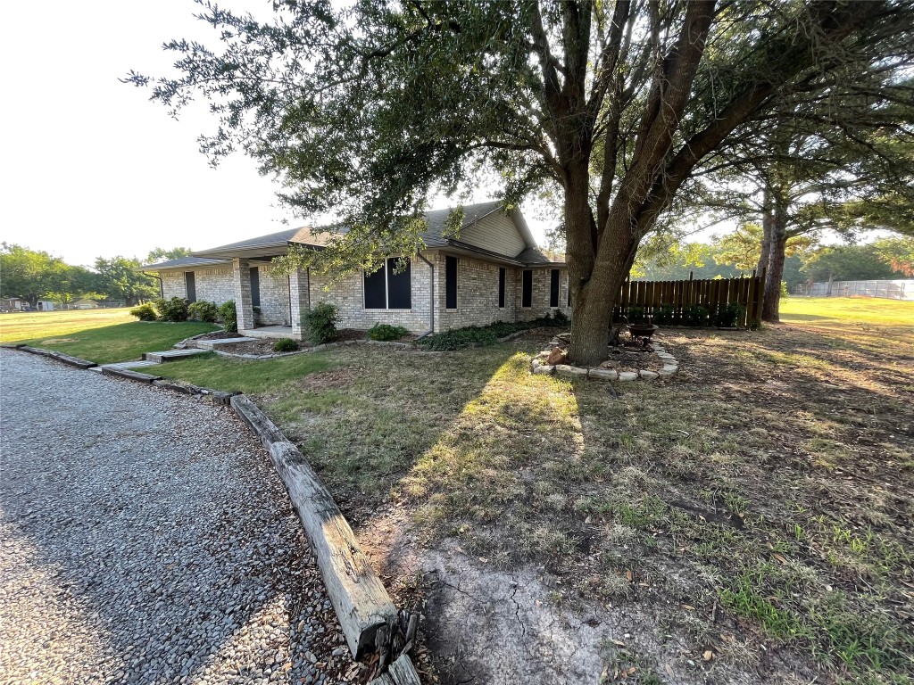 1800 Pecan Street Bonham TX 75418