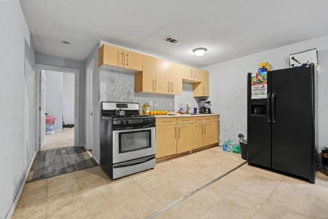 205 S Main Street Bonham TX 75418