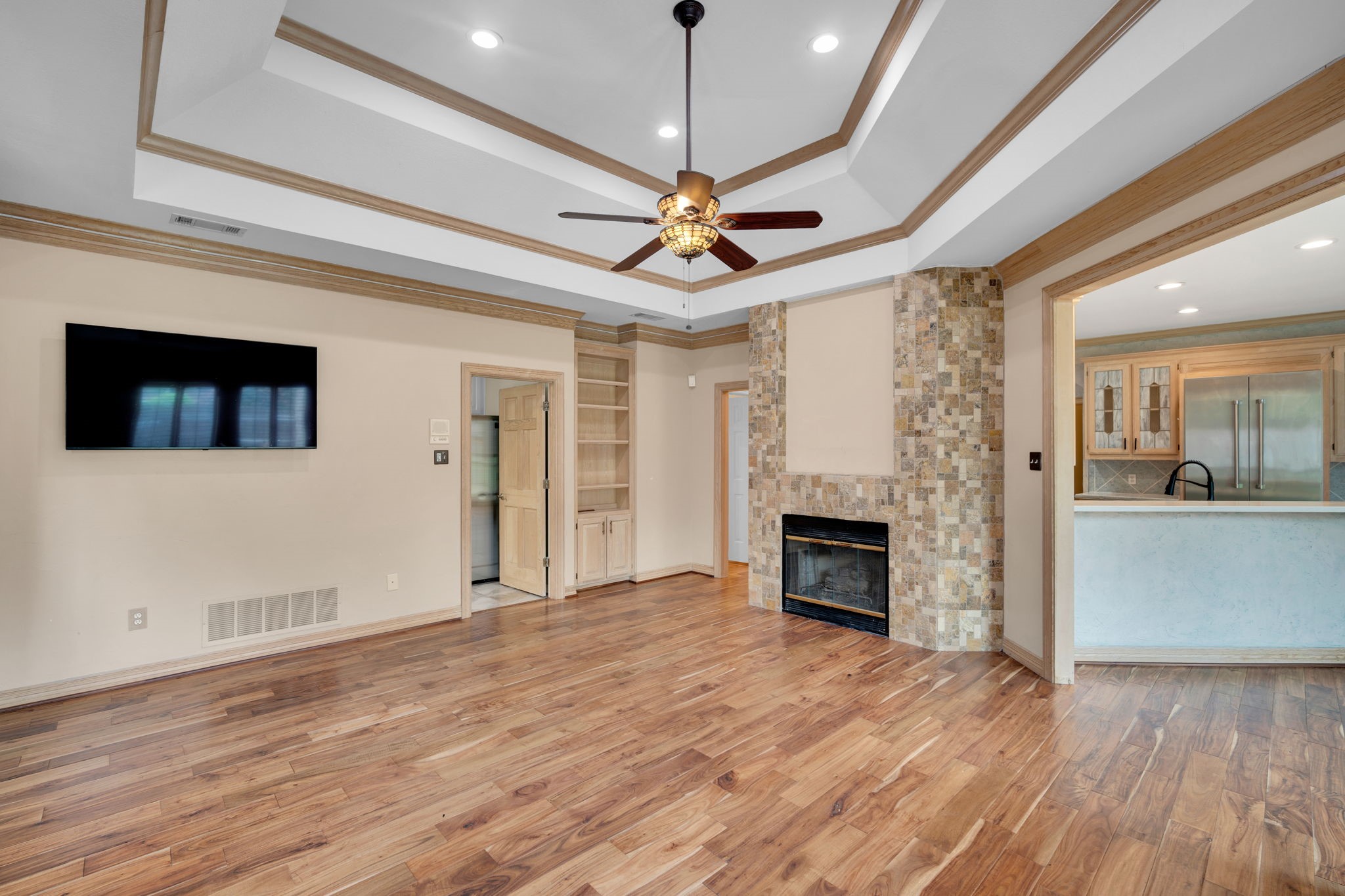 6105 Waterview Drive Arlington TX 76016