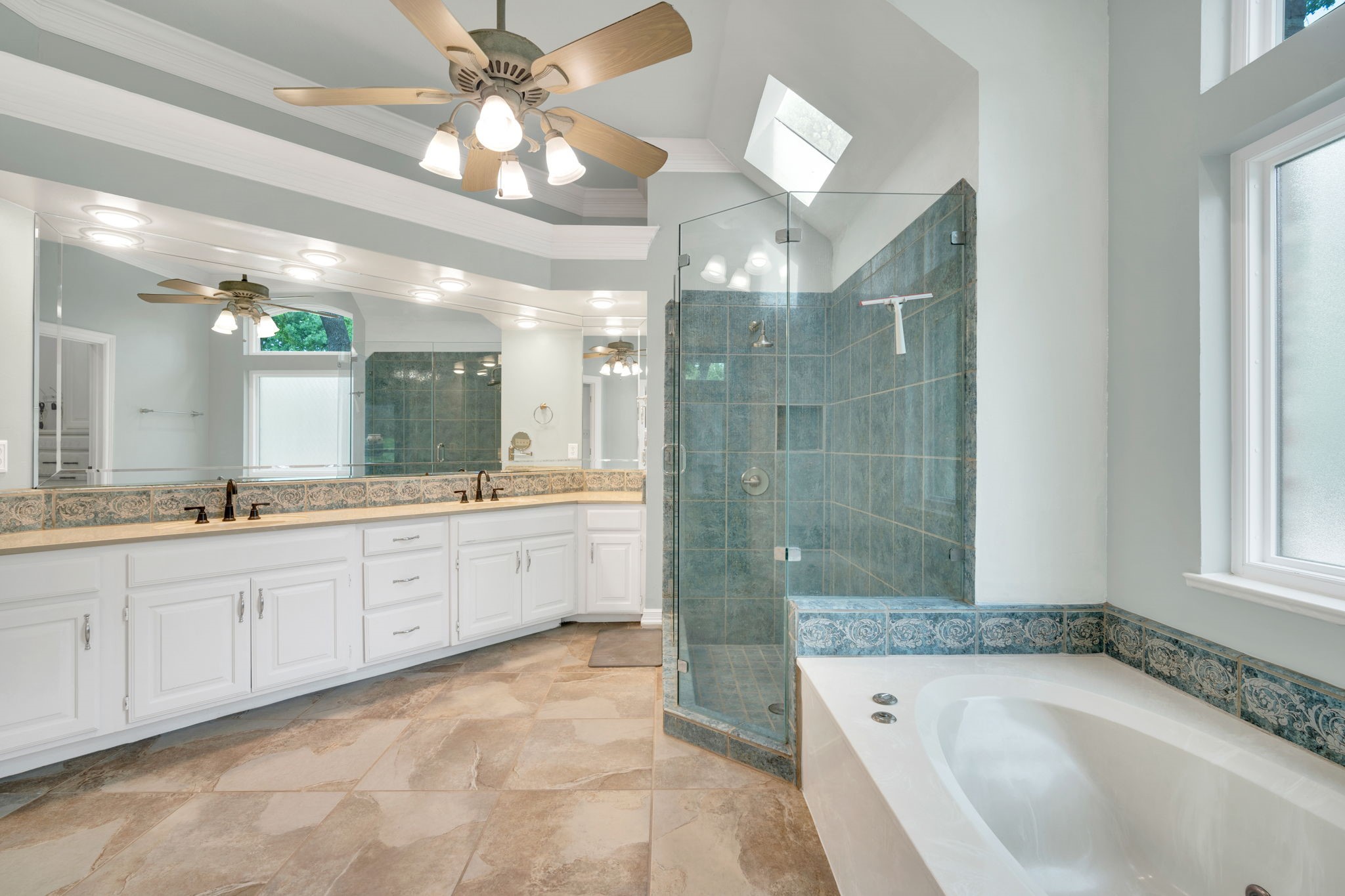 6105 Waterview Drive Arlington TX 76016