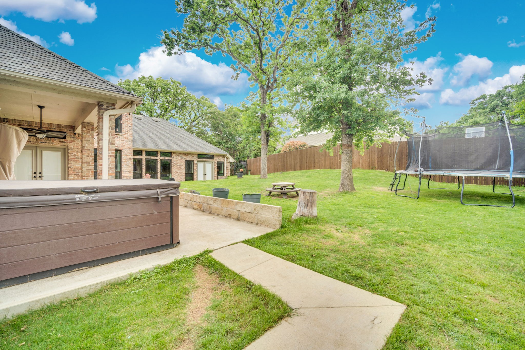 6105 Waterview Drive Arlington TX 76016
