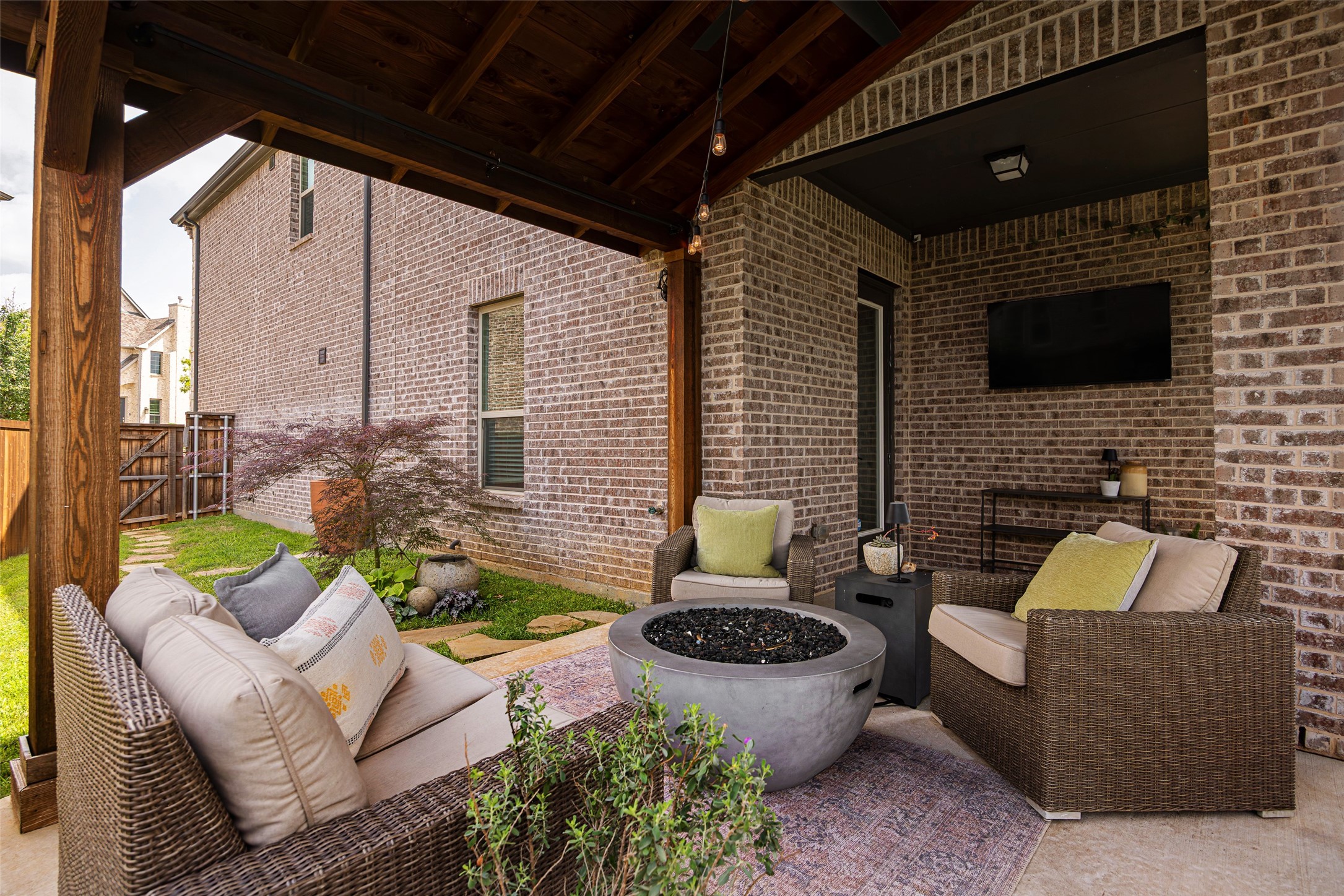 8216 Miscanthus Court Dallas TX 75252