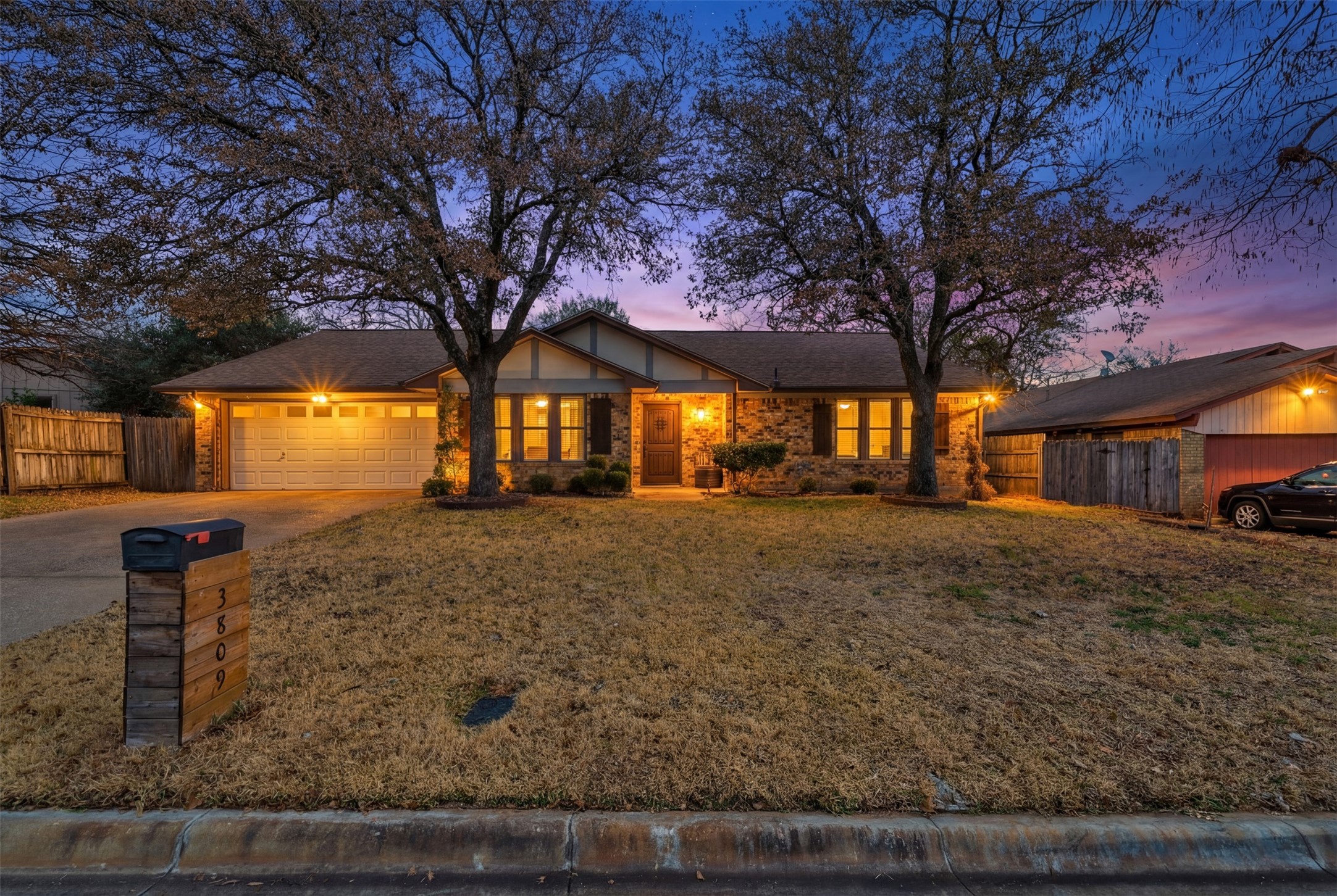 3809 Melstone Drive Arlington TX 76016