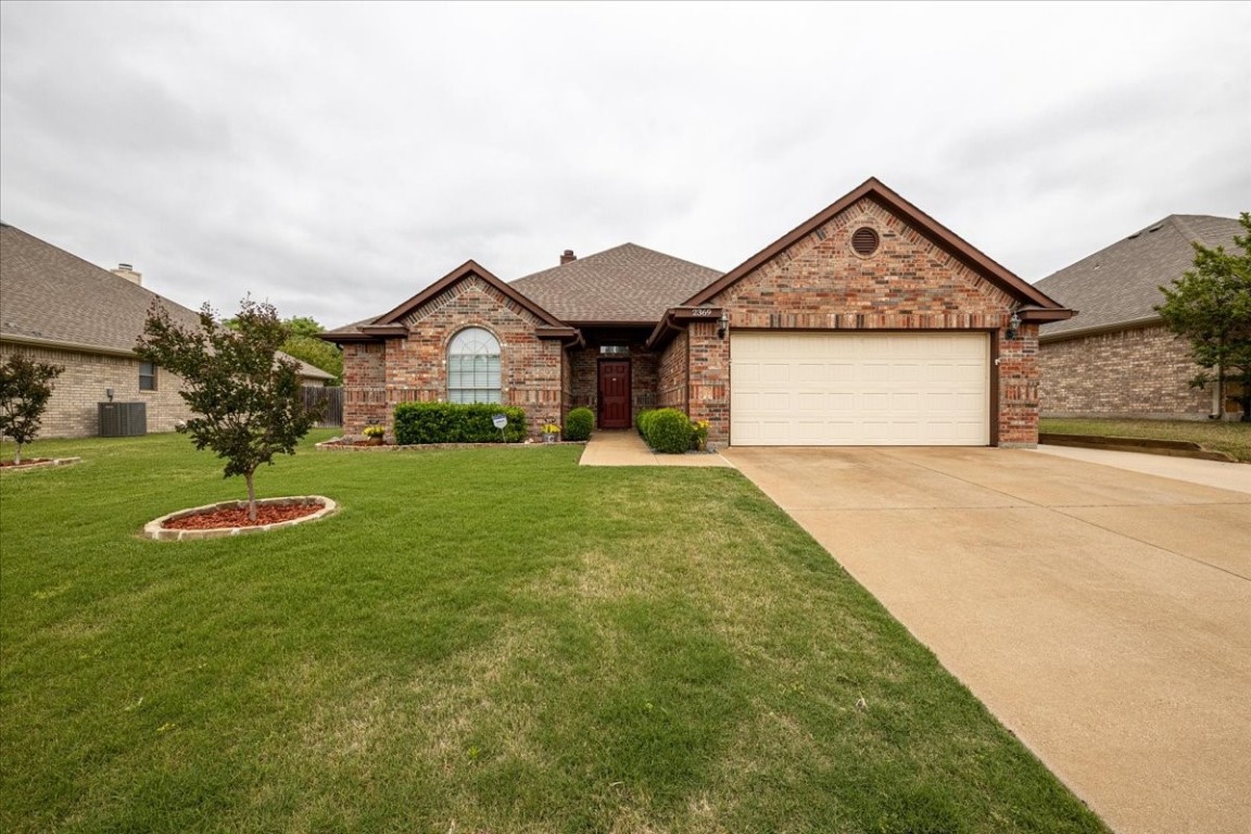 2369 Trace Ridge Drive Weatherford TX 76087
