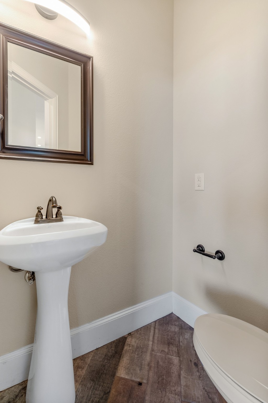 1022 Foolish Pleasure Drive Terrell TX 75160