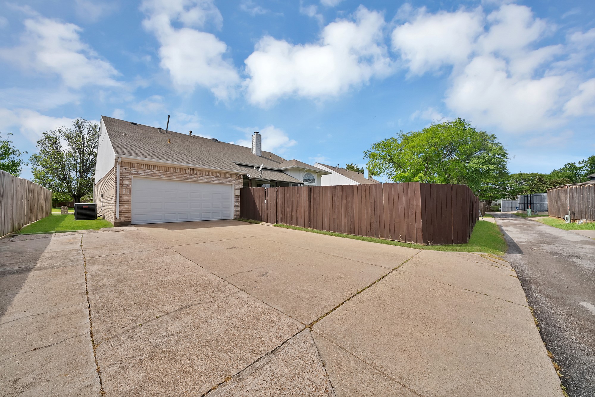 5418 Highgate Lane Rowlett TX 75088