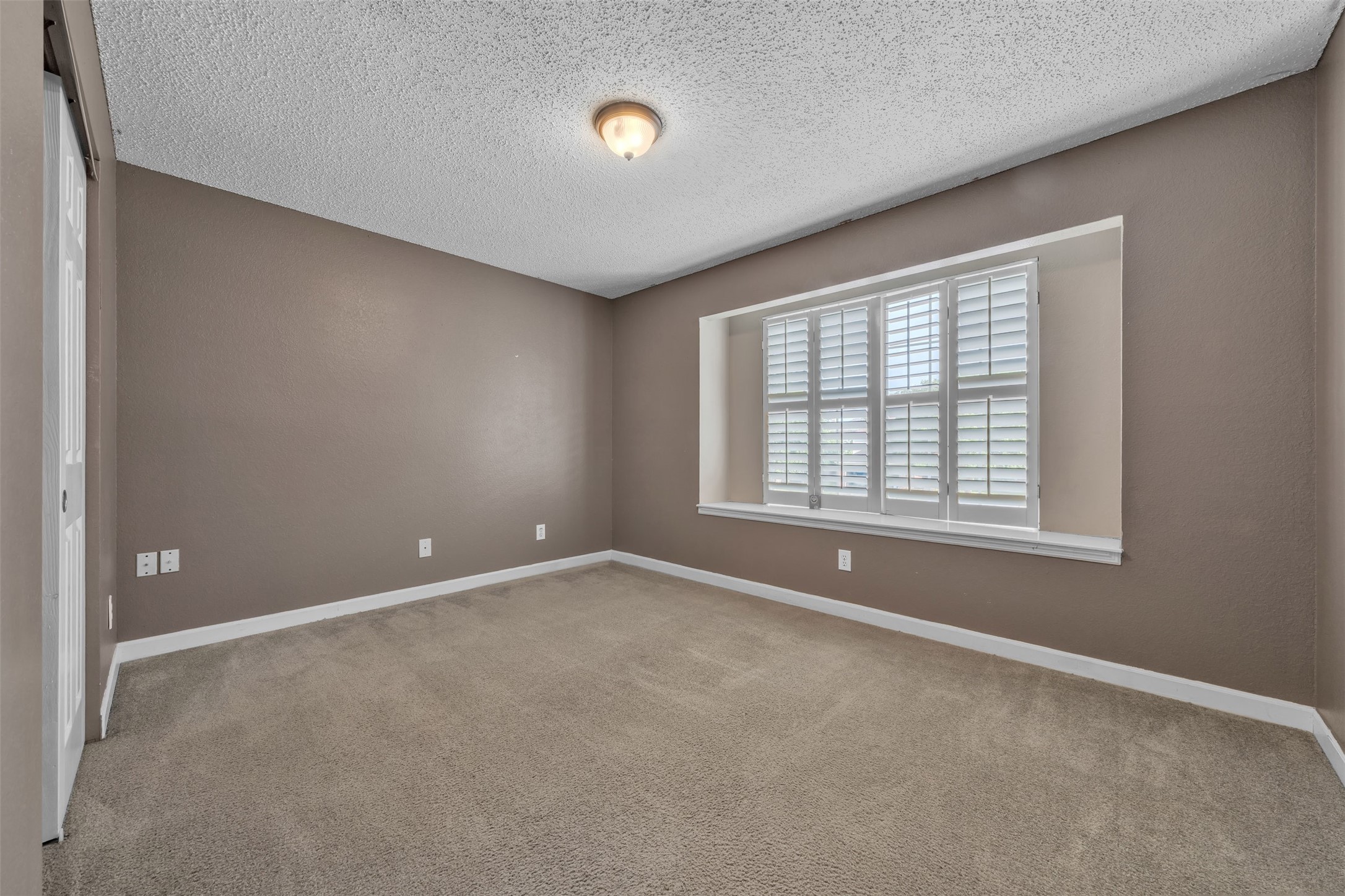 5579 Rocky Mountain Road Fort Worth TX 76137