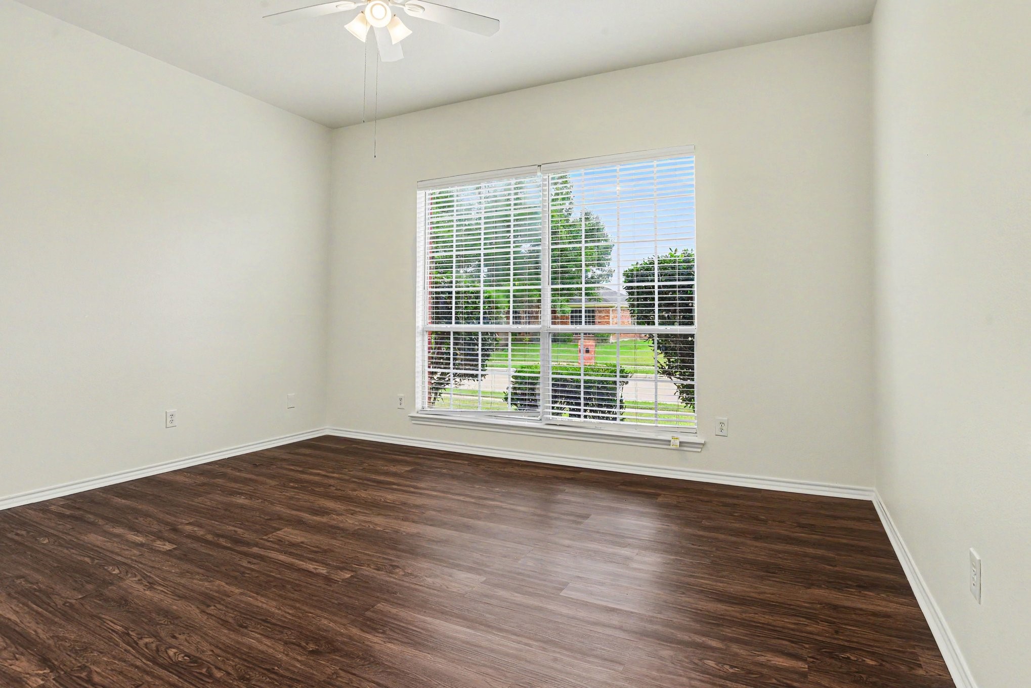 2521 Ash Creek Mesquite TX 75181