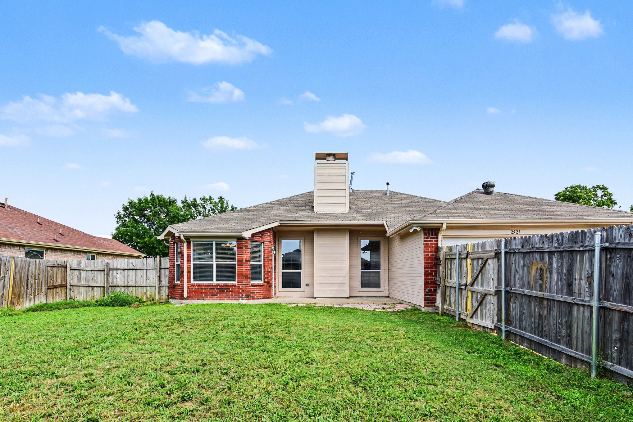 2521 Ash Creek Mesquite TX 75181