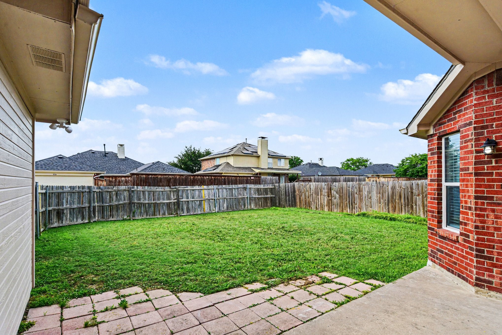 2521 Ash Creek Mesquite TX 75181