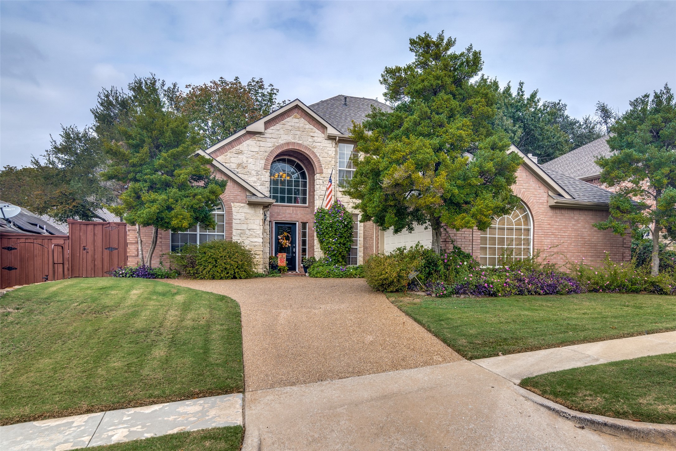 2509 Spring Hill Lane Garland TX 75044