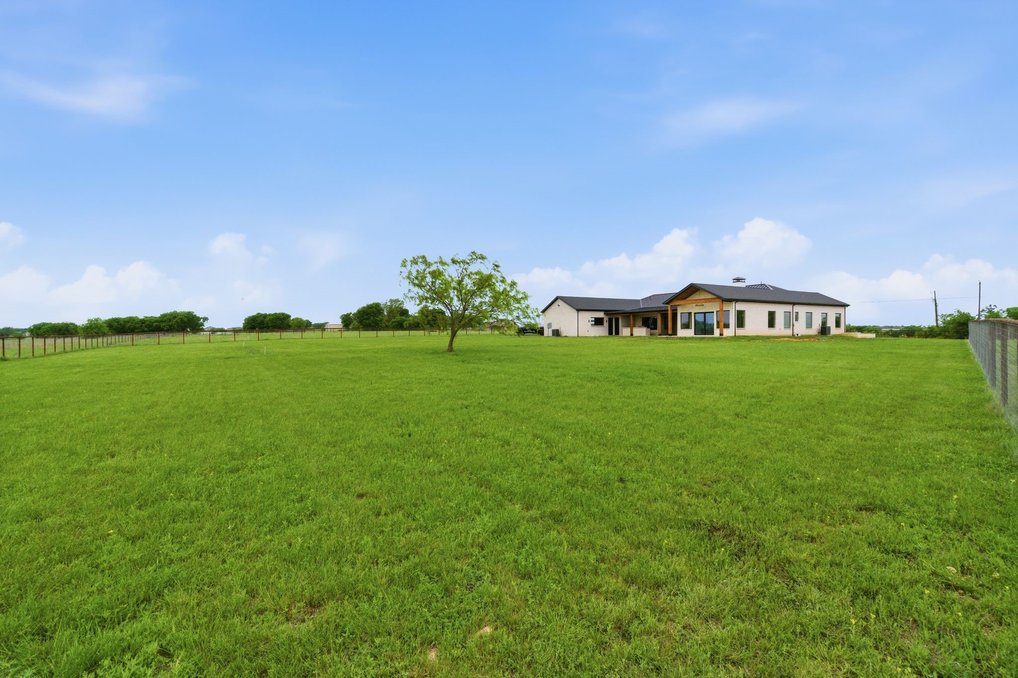 6505 County Road 1126b Godley TX 76044
