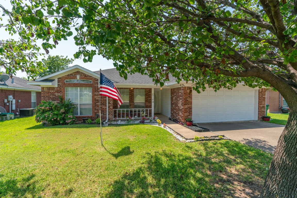6918 Sayle Street Greenville TX 75402