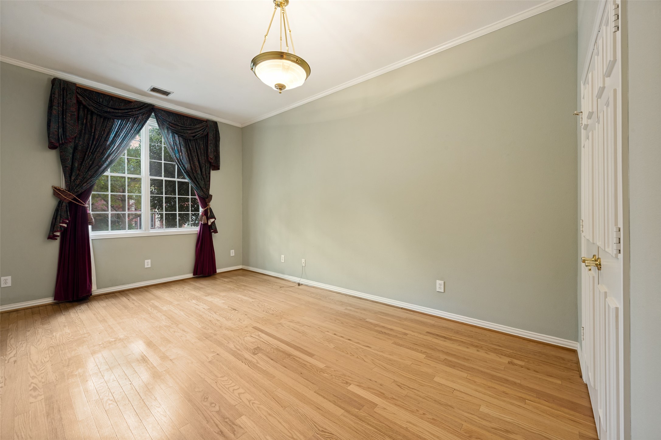 4037 Cotswold Court Dallas TX 75220