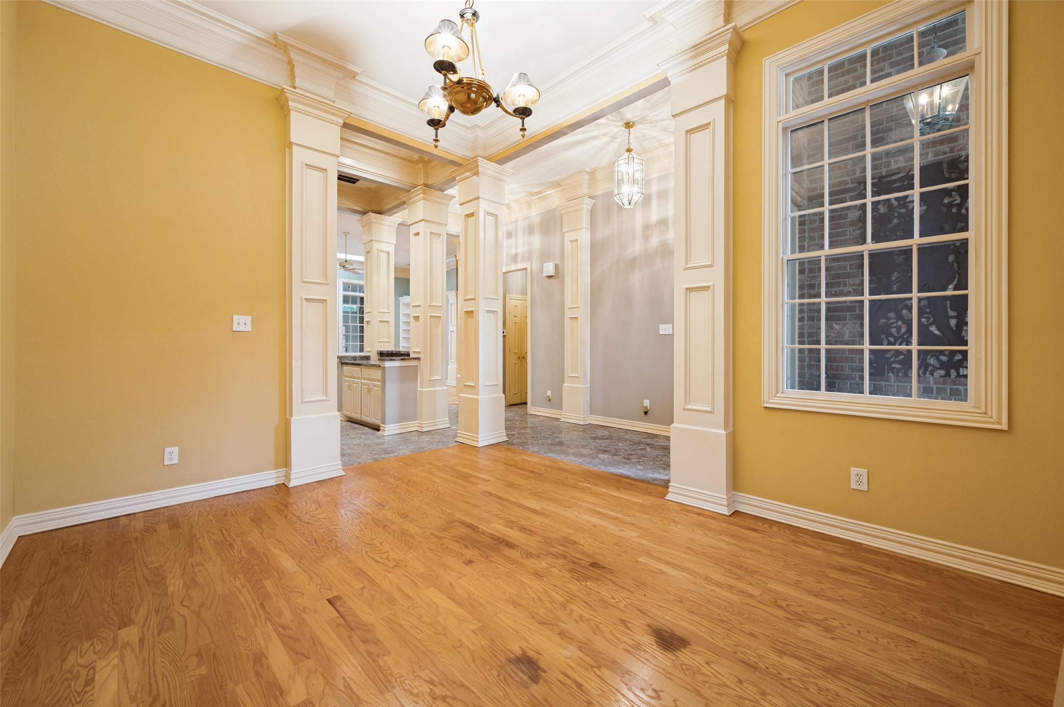 4037 Cotswold Court Dallas TX 75220