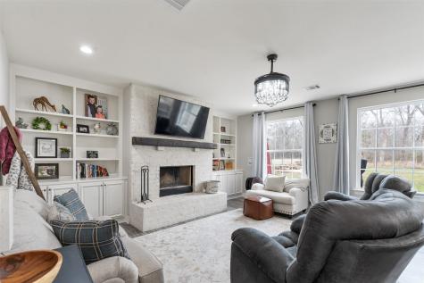 656 Calmwater Court Mabank TX 75143