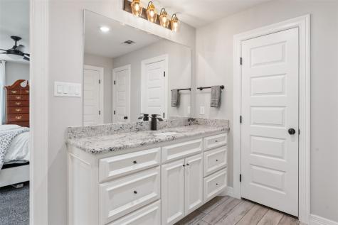 656 Calmwater Court Mabank TX 75143